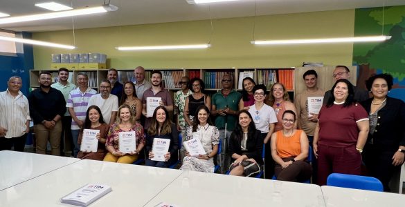 ICB recebe exemplares do Código de Defesa do Consumidor em Braille em ação da TIM ICB recebe exemplares do Código de Defesa do Consumidor em Braille em ação da TIM